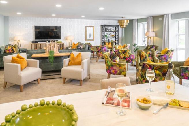 A typical homeowners' lounge